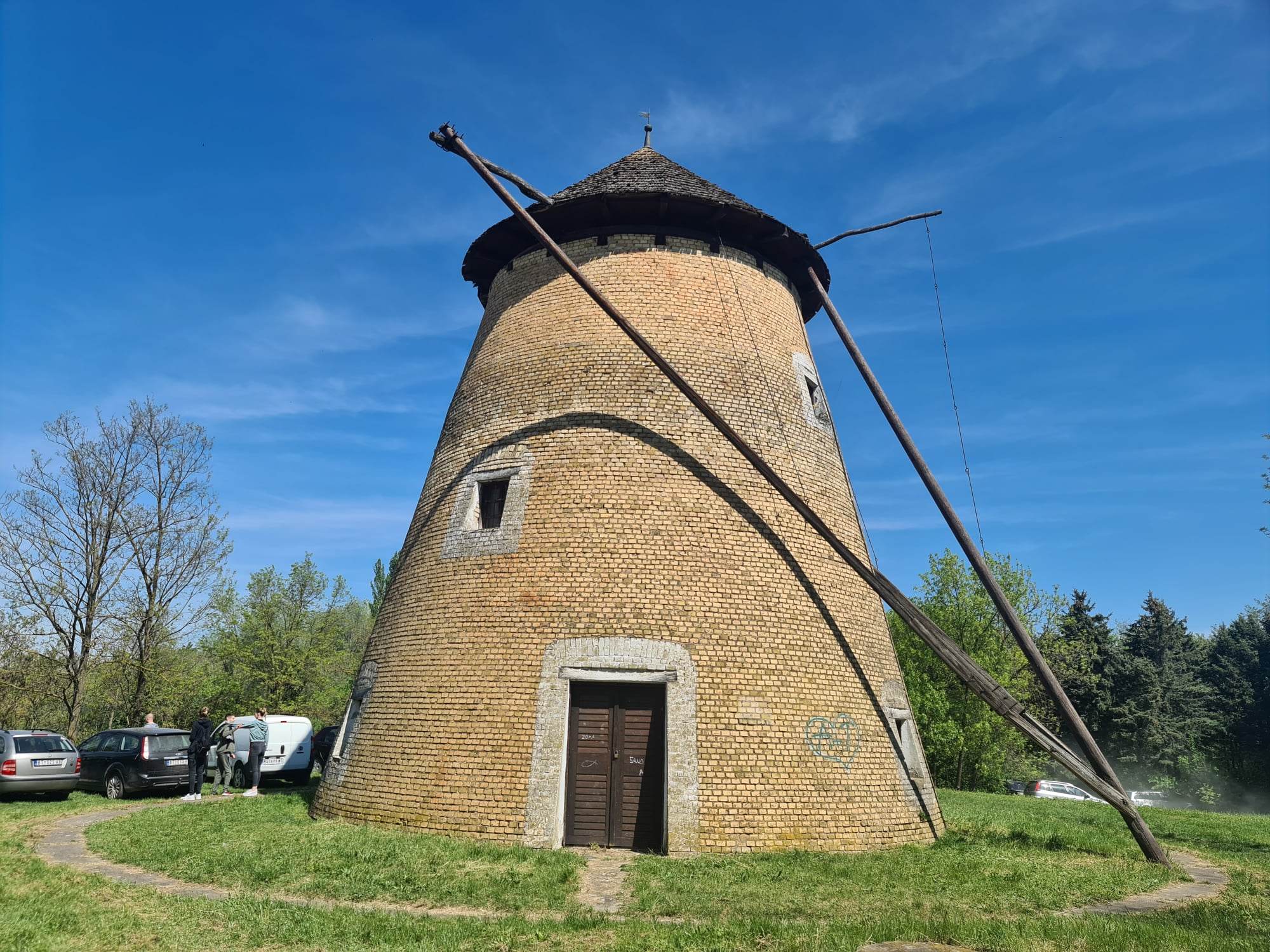 343909029 171091075893536 6634378019080041739 n