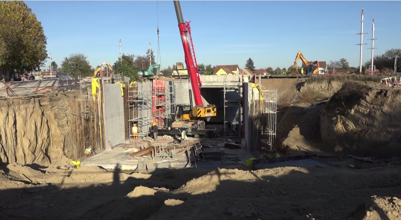 backa topola podvoznjak 2 foto infrazs