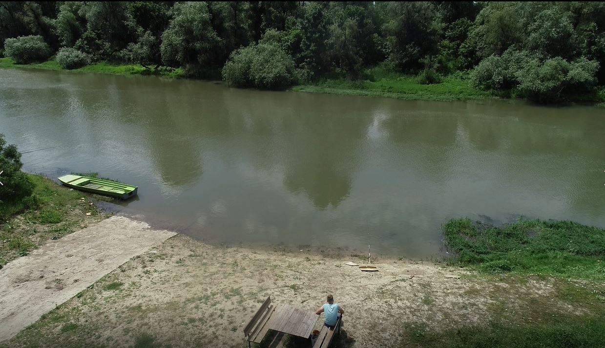 izletiste skela u jabuci spust za camce