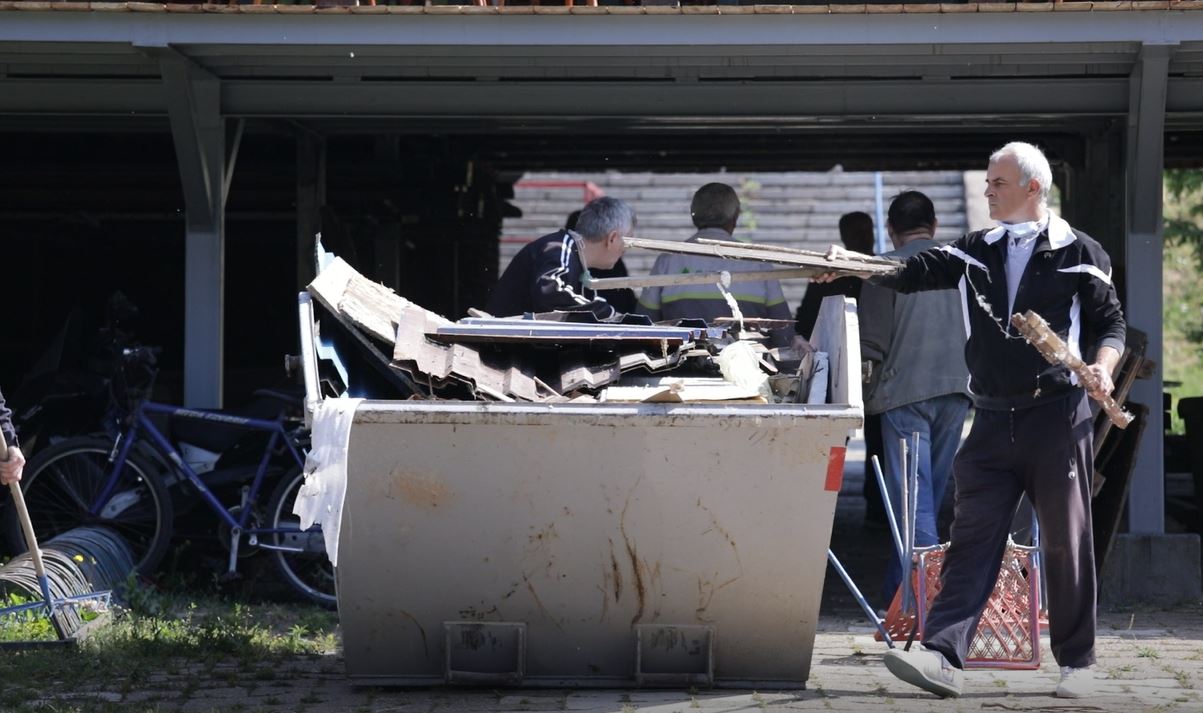 kontejner i skupljeni otpad