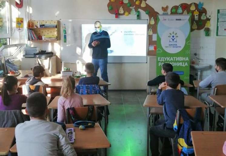Sa radionice u O&Scaron; Vasa Živković