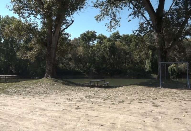 Plaža Skela na Tami&scaron;u u Glogonju
