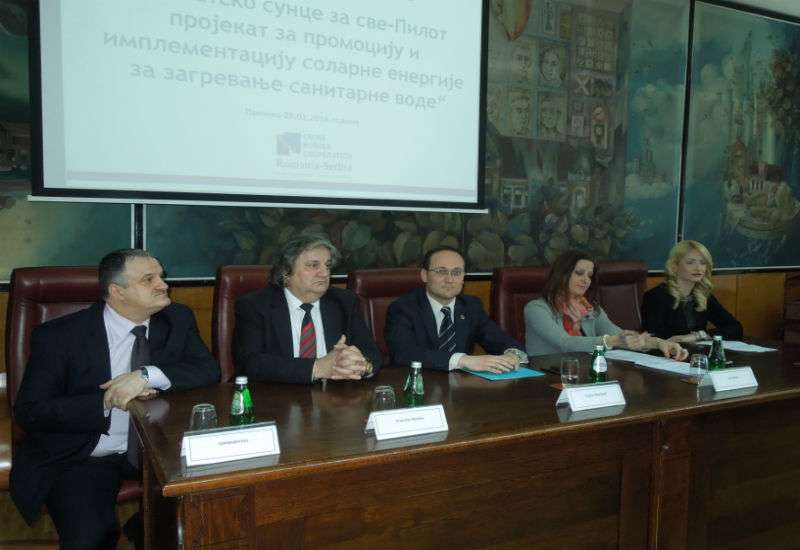 Cilj projekta je da se istraživanjem mogućnosti kori&scaron;ćenja obnovljivih izvora energije u Pančevu i Lugožu pobolj&scaron;a i modernizuje sistem grejanja, kao i smanji emisija ugljen-dioksida i tako doprinese za&scaron;titi životne sredine