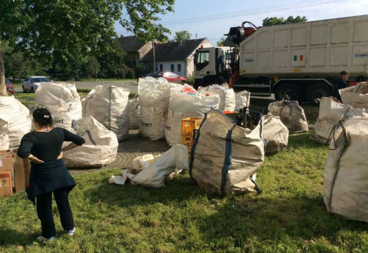 Uz pomoć nastavnika, roditelja, rođaka i kom&scaron;ija, kačarevački osnovci su sakupili vi&scaron;e od svih ostalih &scaron;kola zajedno, odnosno 11.341,40 kilograma