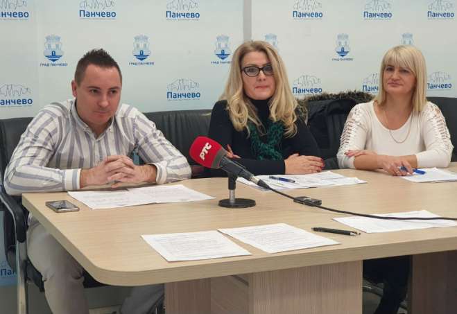 Nikola Stoilković, Gordana Ćirić i Snežana Marjanov