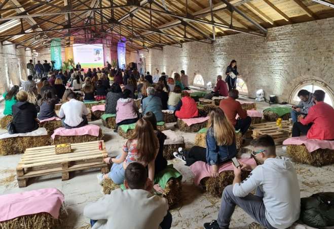 Održana konferencija “Zeleni gradovi” (Green cities), u okviru trećeg dela Re:connect festivala u zdanju Svilare u Pančevu