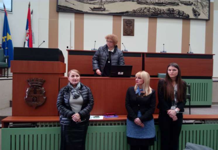 Detalj sa sastanka u Gradskoj upravi uoči početka trećeg kruga akcije "Sakupi u&scaron;tedi videće&scaron; da vredi"