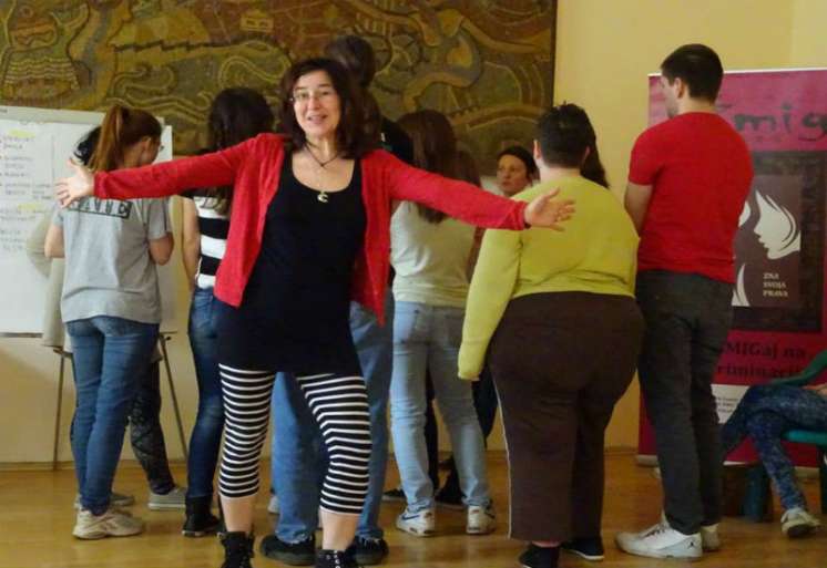 Mladi su osetljiva grupa zato &scaron;to im je potrebna podr&scaron;ka u obrazovanju i u raznim drugim oblastima kako bi ostvarili neke životne ciljeve, kaže Nata&scaron;a Milojević