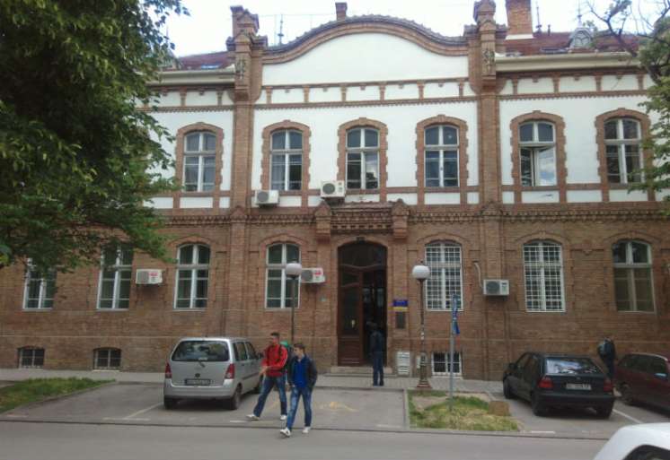 Elektrotehničku &scaron;kolu Nikola Tesla u Pančevu danas pohađa oko 600 đaka