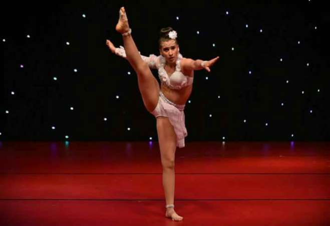 Članice Plesnog kluba “Balerina” iz Pančeva nastupile su na “Vršac grand prix 2016” takmičenju 