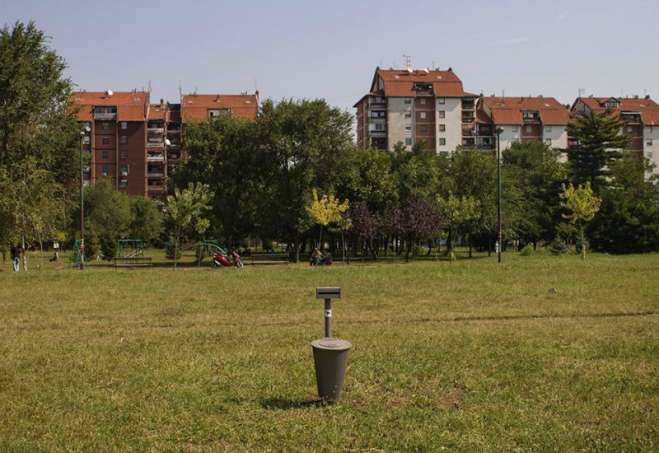 Od avgusta 2014. do sada “Higijena” je postavila 15 namenskih kanti u Gradskom parku, Narodnoj bašti i Barutani i sada na Kotežu I i II