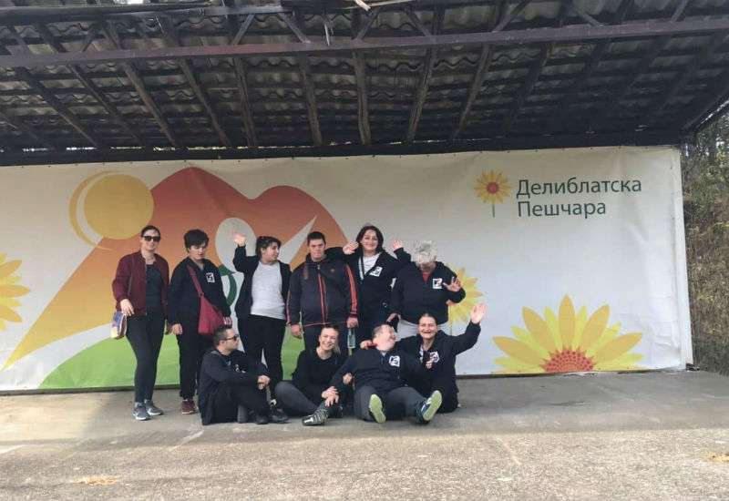 Učesnici &scaron;etnje na Devojačkom bunaru