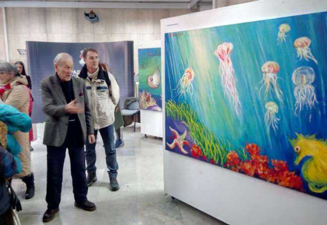 Alfred Pezelj je detaljno objasnio šta se nalazi na svakoj slici i zašto je baš taj motiv izabrao za slikanje