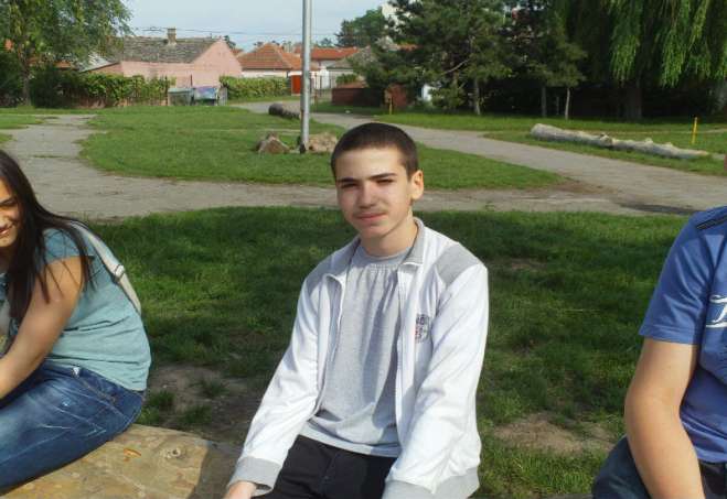 Pančevac Ognjen Tošić, učenik Matematičke gimnazije, osvojio je srebrnu medalju na 33. Balkanskoj matematičkoj olimpijadi