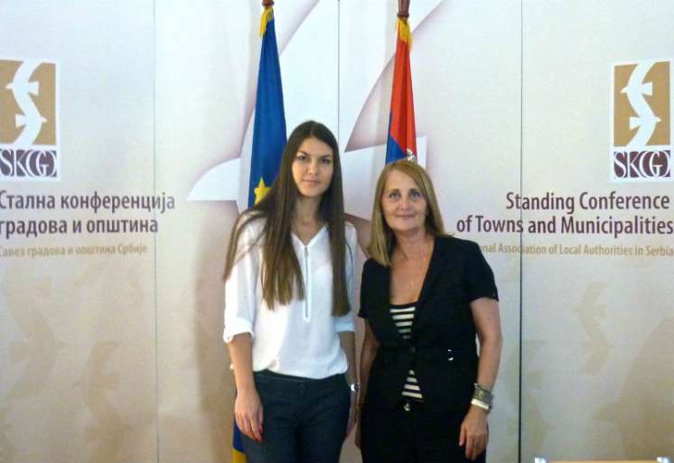 Katarina Banjai i Gordana Vlajićna INFO Danu u organizaciji Stalne konferencije gradova i op&scaron;tina