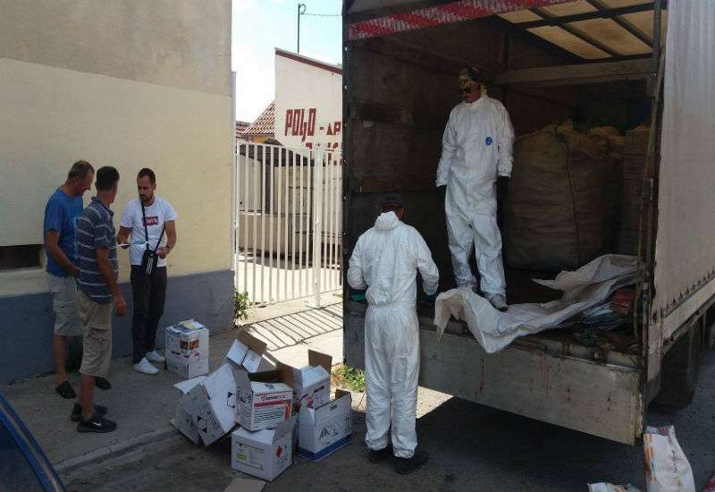 U Dolovu je juče bio veliki odziv građana koji su do&scaron;li da predaju ambalažu od pesticida
