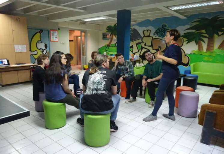 Detalj s jedne od radionica Ženske mirovne grupe s mladima