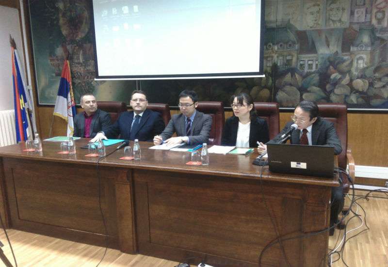 Okrugli sto na temu "Dugotrajne zagađujuće supstance u životnoj sredini - stanje u Pančevu" održan je danas u Gradskoj upravi Pančevo