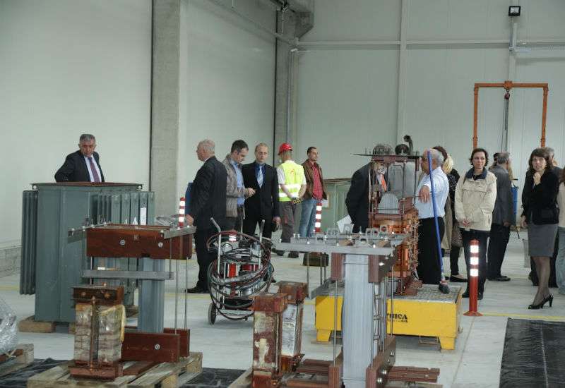 Vrednost investicije iznosi 2,3 miliona evra, ukupna povr&scaron;ina reciklažnog kompleksa je 14.200 m2, a kapacitet kompleksa je 10.000 tona industrijskog i opasnog otpada na godi&scaron;njem nivou