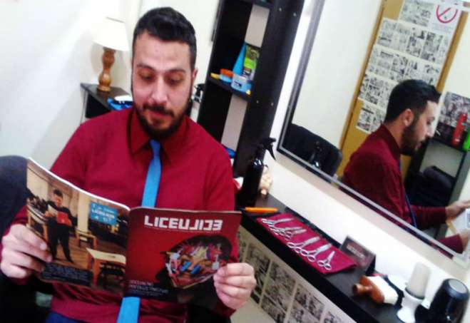 Magazin apeluje na sve da donacijama podrže njegov opstanak i izlazak 32. broja. Osim kroz donacije, navode da se taj časopis može podržati i kroz pretplatu ili kupovinu majica iz njihove kolekcije Štenderaj