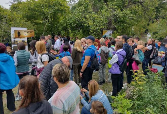 Šetnja je išla stazom dugom 6 km