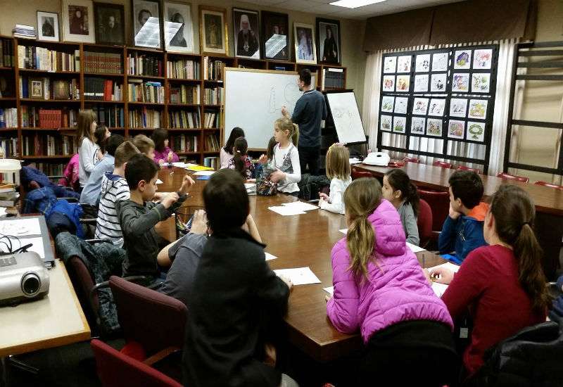 Na radionici je bilo 15 polaznika, dece od 7 do 12 godina, a sama škola broji oko 60 đaka